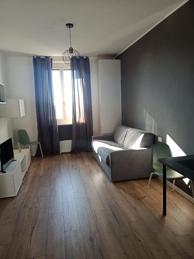 טורינו Tiny Bengasi Apartment מראה חיצוני תמונה